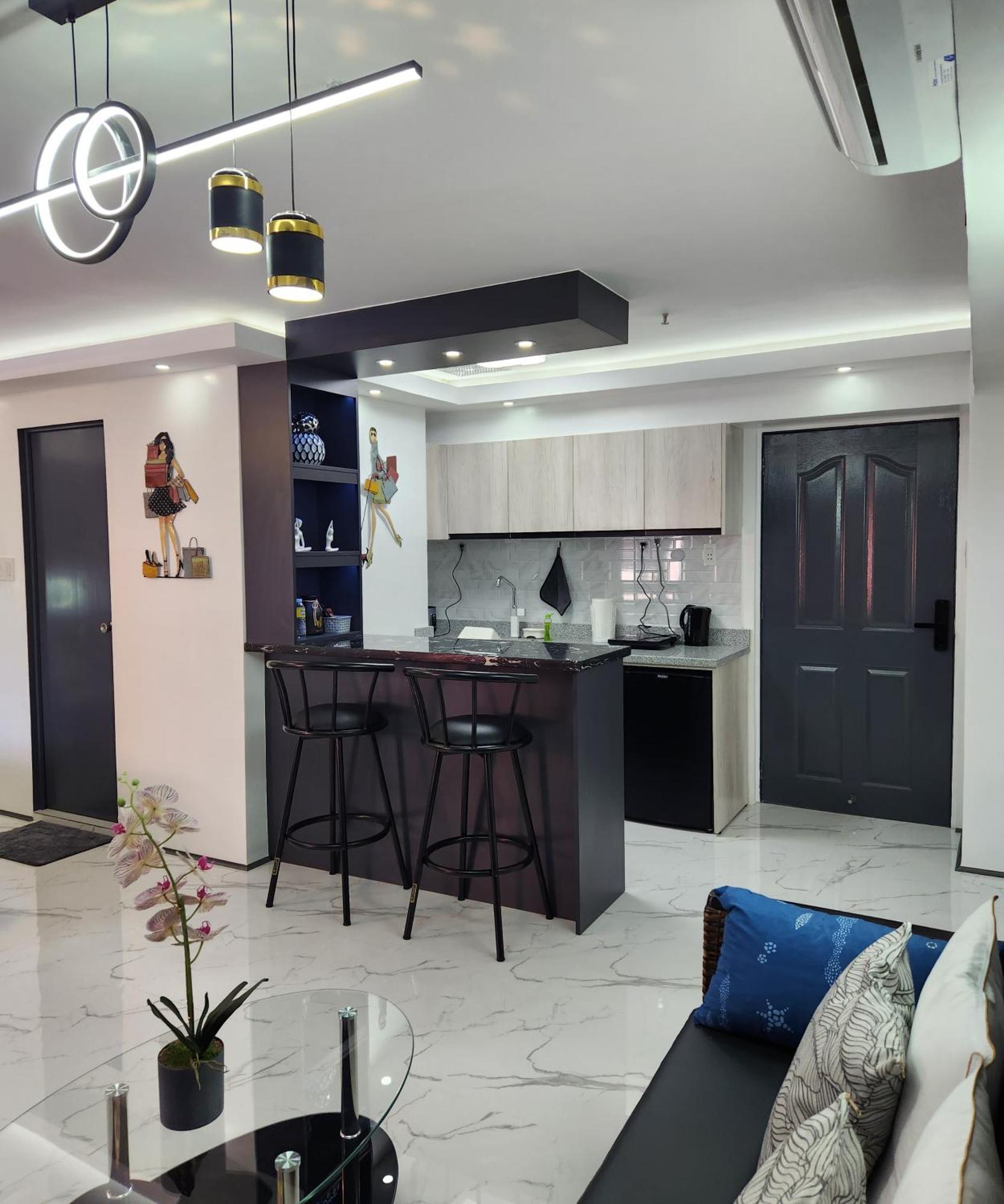 Condo Azur Suites B207 Near Airport, Netflix, Stylish, Cozy With Swimming Pool Μακτάν Εξωτερικό φωτογραφία