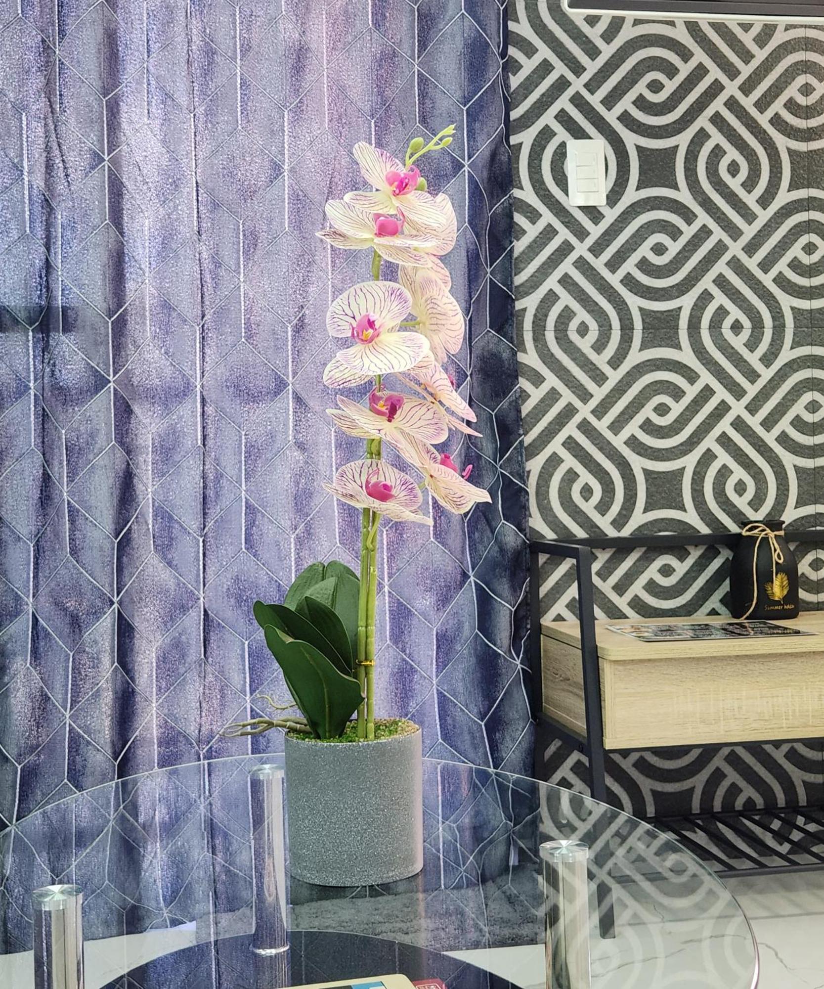 Condo Azur Suites B207 Near Airport, Netflix, Stylish, Cozy With Swimming Pool Μακτάν Εξωτερικό φωτογραφία
