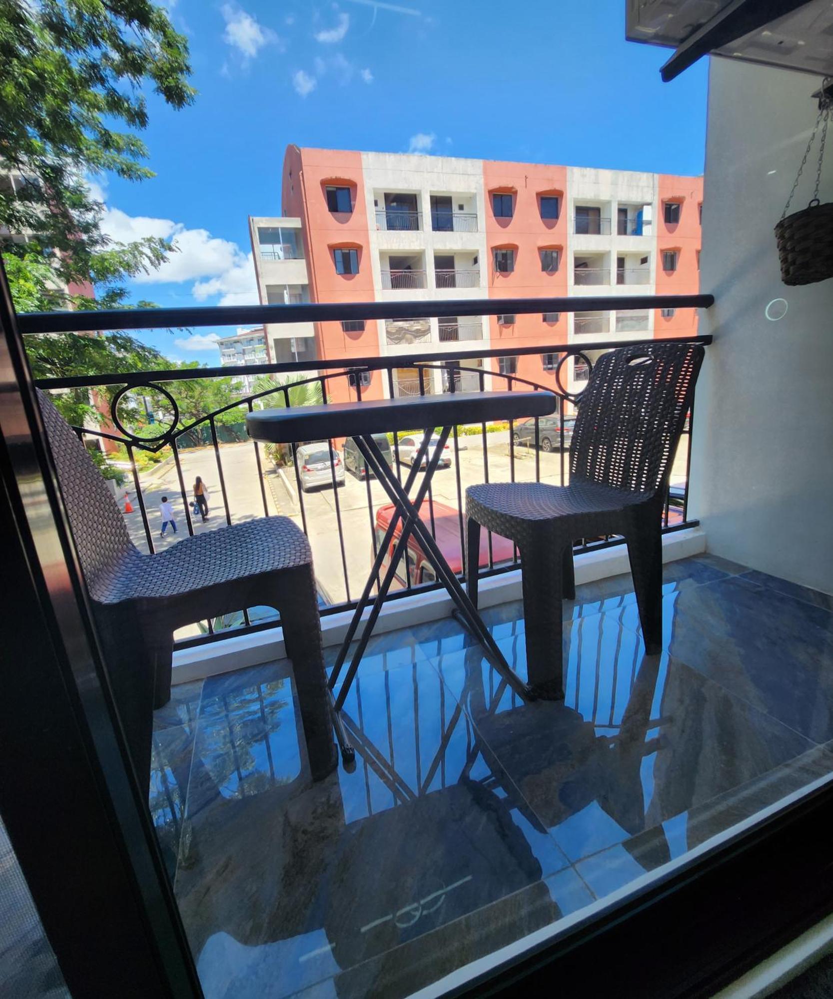 Condo Azur Suites B207 Near Airport, Netflix, Stylish, Cozy With Swimming Pool Μακτάν Εξωτερικό φωτογραφία